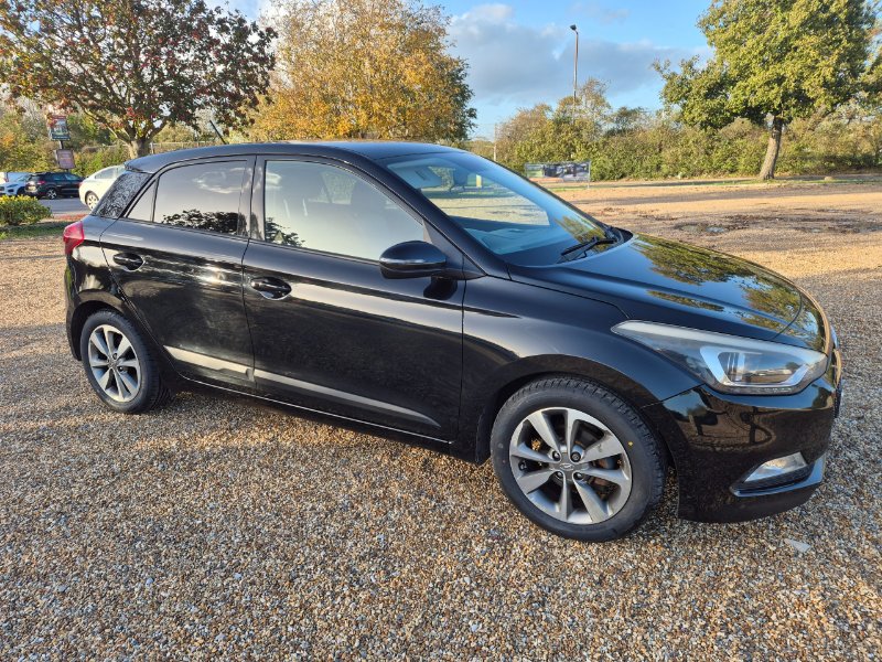 2016 Hyundai i20 1.2 Premium Hatchback 5dr Petrol Manual Euro 6 84 ps